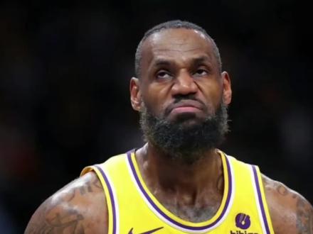 41岁还在刷历史纪录?老詹用一场准三双把湖人抬进西部前三#詹姆斯 #NBA #湖人 #湖人总冠军