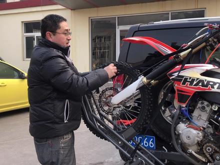 提醒:背车上路务必挂放大号,避免遮挡号牌!
#机车摩旅 #汽车 #机车 #摩托车 #越野