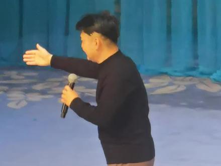 哈哈哈哈哈哈犯错误的杜叔太可爱了,杜振杰@杜镇杰 返场《珠帘寨》,艾老师卯上啊,我犯错误了😂😂😂#京剧 #青年戏曲传播者 #谁说戏曲不抖音 #杜振杰 #珠帘寨