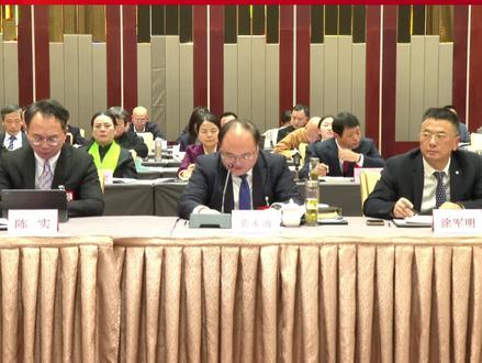 来自湖北两会的黄冈声音—黄冈麻城市委副书记 市长裴永波:2025年麻城市工业总产值目标达到620亿#黄冈 #两会