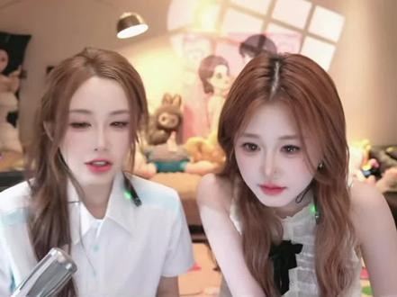 Lw.小繁送闺蜜52朵花,提前 祝闺蜜520快乐 @王杨的朋友圈 @Lw·小繁🌸 @☀️王杨@花小龙 @花小龙朋友圈