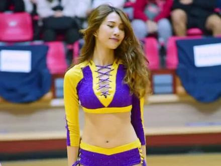 台湾的SBL篮球赛 开赛啦啦队舞蹈
#台湾拉拉队 #啦啦队美女 #🔥辣身材 #比赛现场 #luxygirls