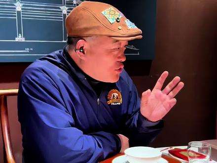 你可以卖138一斤送半斤的茶,你甚至可以卖18块一斤的茶,但是你不能歪曲事实、凭空捏造,偷换概念,以次充好,以假乱真…老杨我会在武夷山待三天,深入调研武夷山茶的产业现状,给大家一个武夷山茶的价值真相#非遗传承