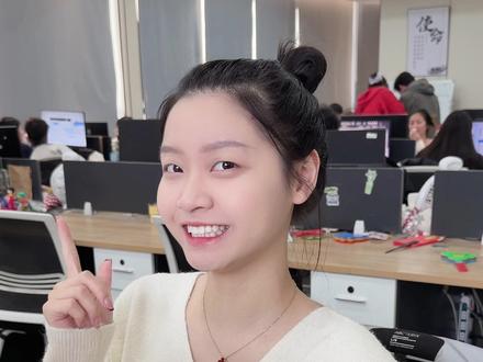 如何调整文本行间距,高手仅需3秒轻松搞定#办公技巧 #wps #干货分享