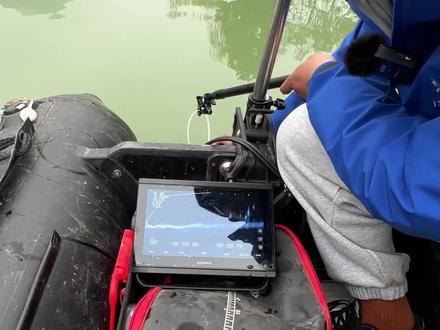 声音对鲈鱼的诱鱼效果测试,鲈鱼不喜欢周杰伦 #鲈鱼 #路亚 #路亚教学