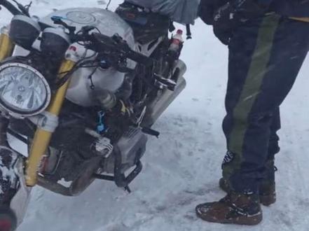摩旅318一开始就结束了。#折多山暴雪