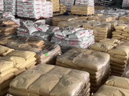 本期视频给大家带来了黑色母的详细讲解哦😊#色母粒 #塑料制品 #黑色母粒厂家 #色母片 #注塑加工