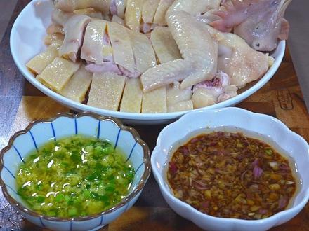 过年必食的白切鸡,皮爽肉滑~超好吃~