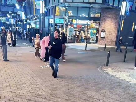 #陈泽#陈泽直播回放 @陈泽- 日本街头之知名度