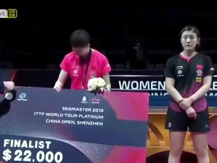 厉害!王曼昱零封陈梦,卫冕之路再提速#陈梦