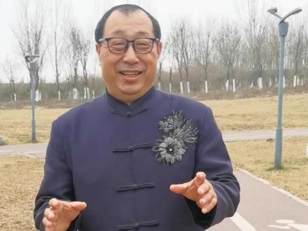 年糕的故事:比屈原还曲折的一生,人们吃年糕来怀念他?#年糕 #民间故事 #传统文化 #粉丝一千万 @DOU+小助手 @抖音小助手