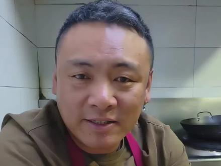外卖平台新规。 上外卖厨房必须连网摄像头。顾客可实时监控,还愿意上吗?#餐饮 #明厨亮灶工程 #外卖 #实体店经营