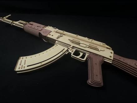 木制积木来自若客的ak47自动步枪,可以单连发!#模型 #模型玩具 #ak47 #积木