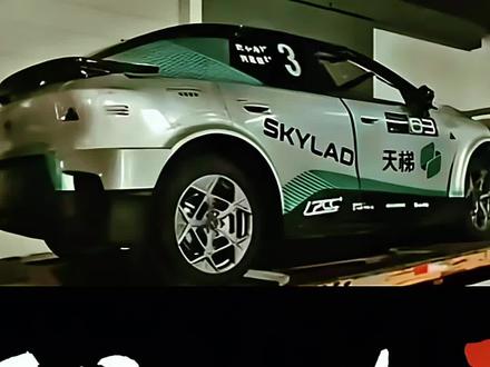 领克Z20亮相《飞驰人生3》#领克Z20 #领克的真实力不在剧本里 @领克