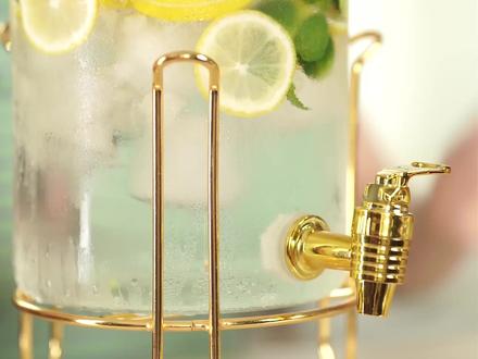 柠檬雪碧自制饮料天花板牛碧桶,比情人的眼泪更上头,兄弟姐妹聚会必备#种草 #夏日饮品 #好物推荐🔥#仙女都在喝什么 #自制饮品 @DOU+小助手