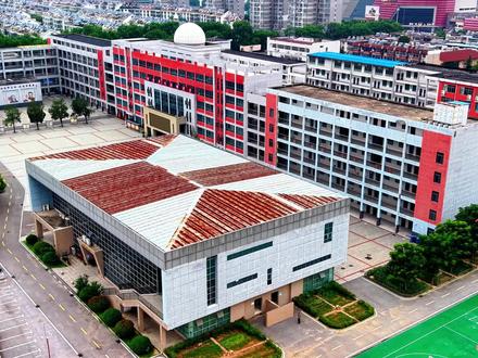 淮南少年志①#中考 #淮南二中 #青春 #学子 #淮南广电天天帮忙 (记者:谢辉 复审:谷荣 终审:戴玉苗)