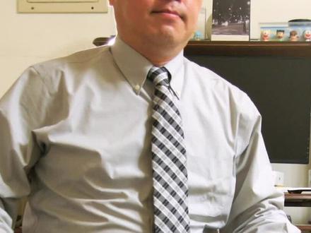 从那年开始,你和谁在一起?
#彩虹大叔 #儒雅大叔 #胖大叔