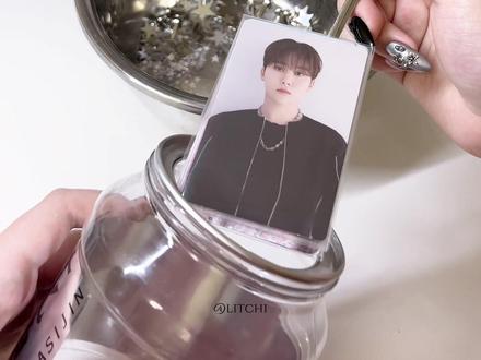 小卡也要做成霉豆腐吗?!
#霉豆腐 #SEVENTEEN #夫胜宽 #小卡 #打包