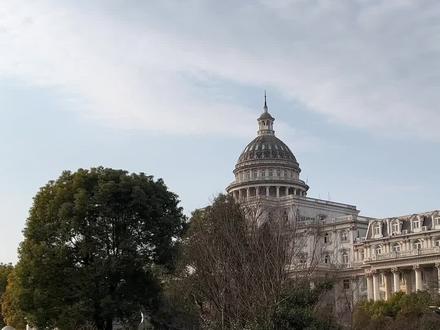 阜阳人自己的白宫
#阜阳 #阜阳地标建筑