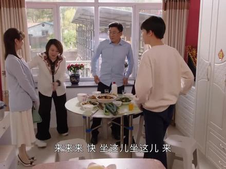 严主任做客 皮长山当校长了#乡村爱情17