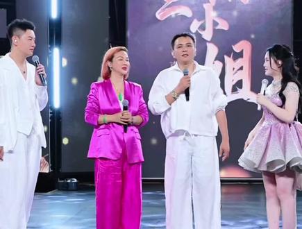 #想你的时候问月亮 #贵阳二小姐 #伏老师 #洋大漂亮 @贵阳二小姐🐮 @伏今非💎⁵⁰² @洋大漂亮的精致生活