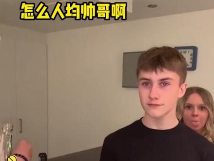 #绅士礼仪测试 老铁,这很难不心动啊!#帅哥 #绅士 #心动