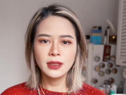 跨年酒|喝酒人2025年度好物推荐|看橱窗 视频很长。今天这期是我今年非常喜欢用滴。很多度数低的小酒酒,一两百每天都能开的那种、属于每日小奢。颜值高,除了饮用还是我的摆件。
#菲利精分日常
#好物推荐🔥
#好酒推荐
#年度总结
#颜控