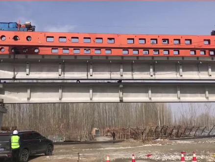 新疆第三条出疆铁路大通道即将形成。预计2022年6月建成通车。