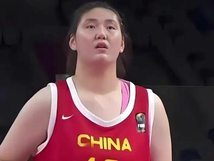 150公斤的张子宇与130公斤的刘禹彤最大的区别 #张子宇 #刘禹彤 #中国女篮