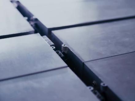 国产720Wh/kg全固态电池来了!日系车企慌不慌? #全固态电池 #固态电池 #太蓝新能源