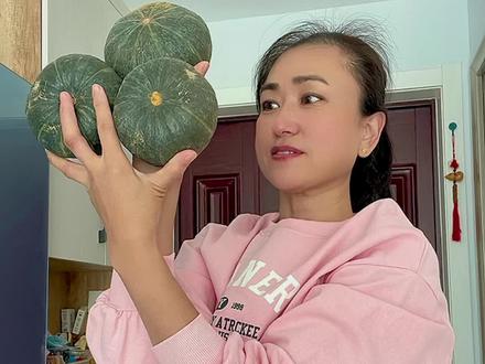 南瓜这样储存吃上一年也不会坏#生活的烟火气息 #抖音美食 #家乡美食 #储存南瓜#南瓜🎃