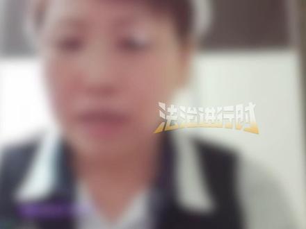 列车售货员与网红博主互动被停职后续,铁路部门回应:售货员是外包公司员工,外包公司开除自己的员工不需要请示报备,大姨直播时接到电话被要求撤视频(畅)