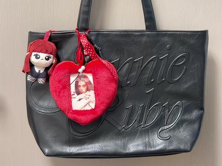 Jennie联名托特包细节 #jennie #jennie周边#jennie联名 #jennie托特包