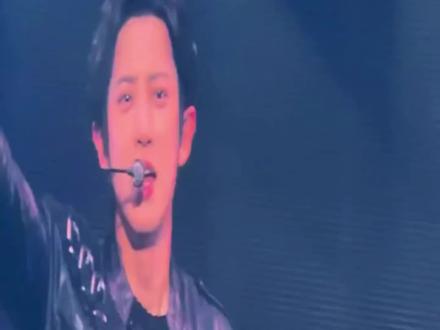 EXO的中文怎么都有一股羊肉串味😂#演唱会的感染力 #exo #exo台北演唱会