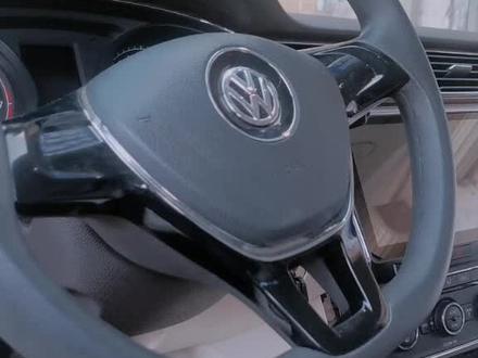 大众车油门踏板不太好拆