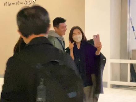 昨天在新宿伊势丹偶遇冠希哥今天来原宿表道 买吉田&CLOT联名款 你们觉得怎样?#陈冠希 #clot#原宿 #CLOT #日本@DOU+小助手