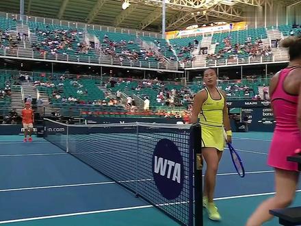 郑钦文0-2萨巴伦卡!破发点兑现率仅20%,交手成绩1胜8负