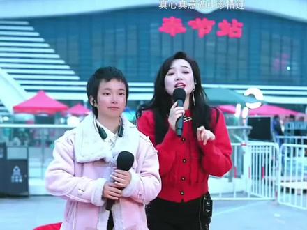 干女儿娇娇独特的嗓音真心让人着迷!
感谢索图老师的大爱,感谢家人们的鼎力支持!