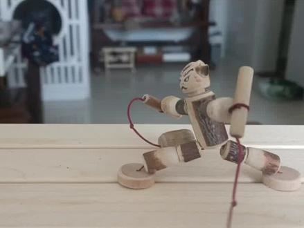 #剪映 桃木制《竹节人》