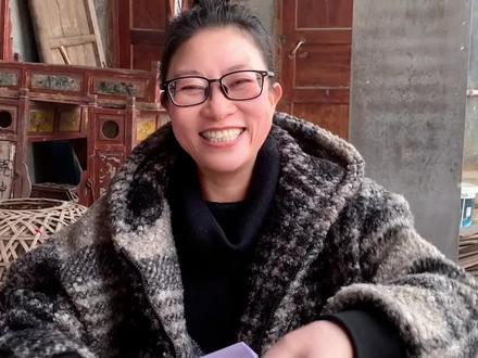 家里的废纸不要丢!简单几步折出垃圾收纳盒,方便又实用,用完就扔,一起和孩子试试吧#真实生活分享计划 #实用生活小窍门 #分享生活小技巧 #小知识大作用 #内容启发搜索 @米芽小号