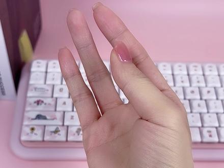 教你把五根手指拍成四根手指#手工#儿童手工 #亲子手工#幼儿手工#亲子互动@DOU+小助手