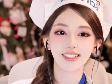 迅猛龙料理鼠王之有分就忘记年度的自己~
小龙你在奶黄包时期可庆幸没有做这个造型!
属于小龙的忘本篇来袭
#迅猛龙特蕾莎 #料理鼠王 #直播切片 #日常安利迅猛龙