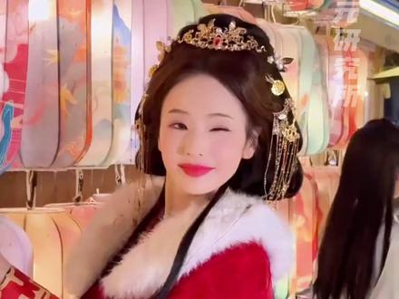 爱上姐姐简直是人之常情啊!#韩彩英 #古早千金#杭州才是真正的烟雨江南#半岛大超炮 #逆龄颜究计划