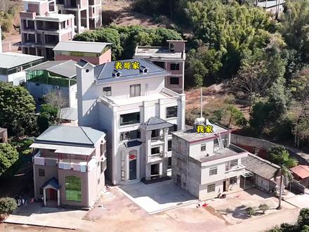 明明是我家先建,表哥为何非说是我家挡着他家。