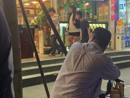 春熙路偶遇珍妮佛梓#路人视角 #街头