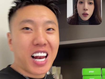 别再嚼啷子了!快试试慢严舒柠夯糖劲果!一次一颗超过瘾!
#慢严舒柠 #慢严舒柠夯爽劲果