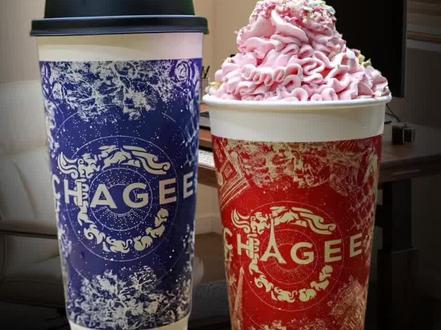 霸王茶姬的大单品神话如今为何从神坛掉到谷底?这背后究竟是是什么原因?#霸王茶姬 #加盟 #商业思维 #商业模式 #行业大揭秘