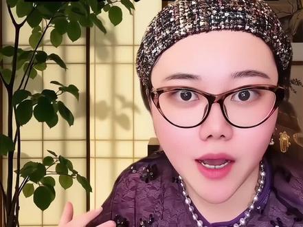 旧衣物处理指南:捐还是扔?#好运小刘 #分享