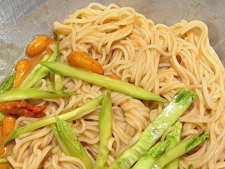拌菜、拌面、拌凉皮,简直香迷糊了!关键是减油配方既好吃又没负担!#家乐#家乐麻酱凉拌汁#拌面神器#拌面推荐#谁懂这一口的好吃程度