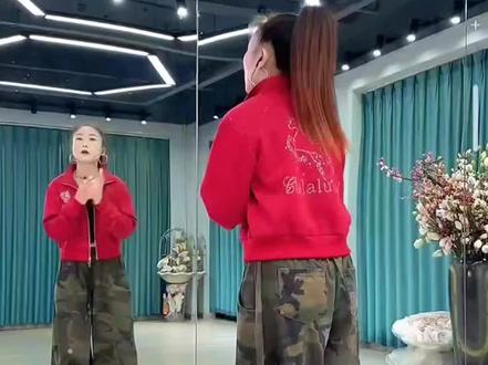 受伤的是我广场舞完整版保姆教程 A组部分慢动作教学 #受伤的是我 #潮流广场舞 #流行广场 夏丽原创舞蹈受伤的总是我背面分解 #一学就会系列 #零基础学舞蹈 受伤的总是我广场舞完整版